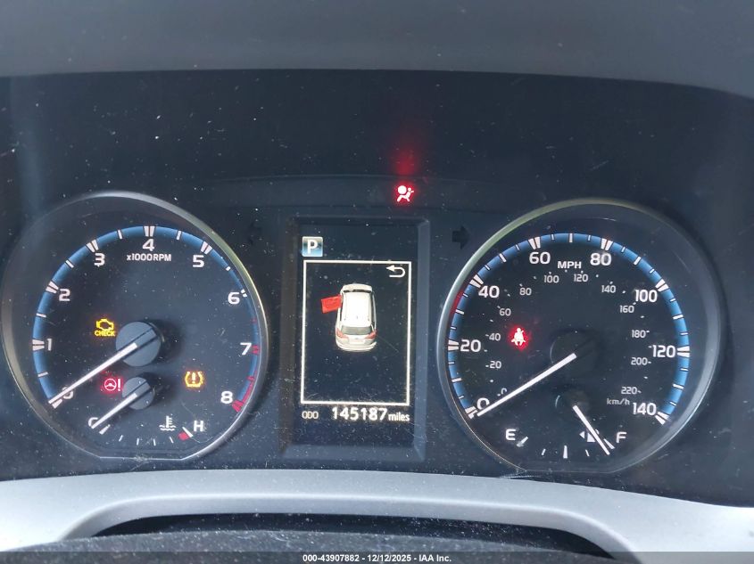 2017 Toyota Rav4 Le VIN: 2T3BFREV6HW638163 Lot: 43907882