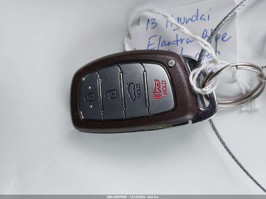 2017 Hyundai Elantra Se VIN: 5NPD84LFXHH075370 Lot: 43907890