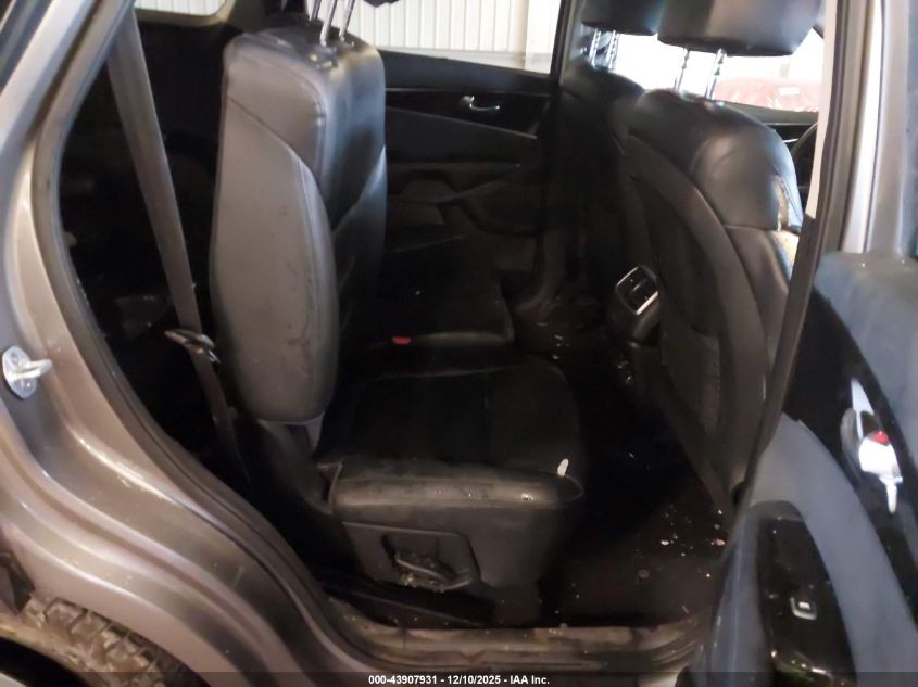 2019 Kia Sorento 3.3L Ex VIN: 5XYPHDA54KG536861 Lot: 43907931