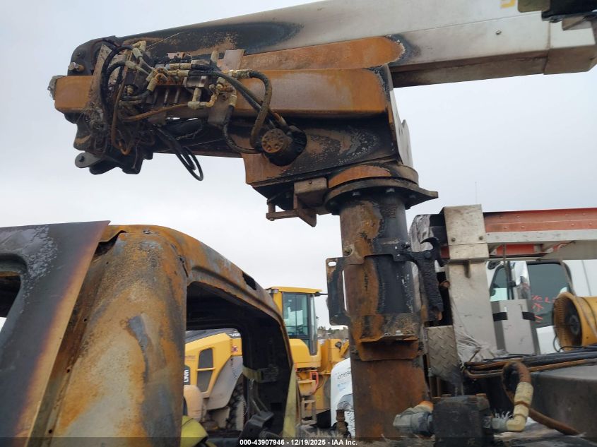 2013 Ford F-450 Chassis Xl VIN: 1FDUF4HY8DEB46524 Lot: 43907946