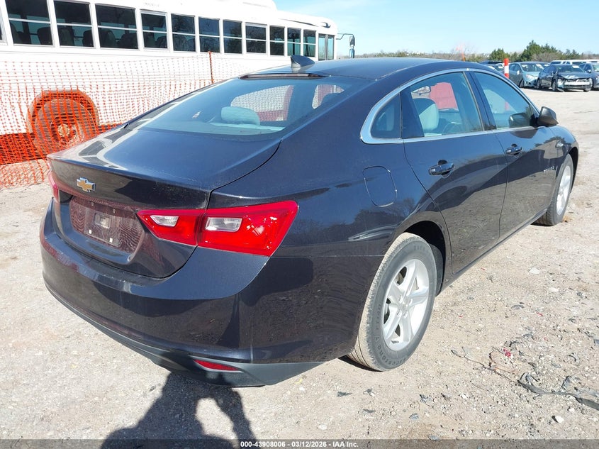 2022 Chevrolet Malibu Fwd 1Fl