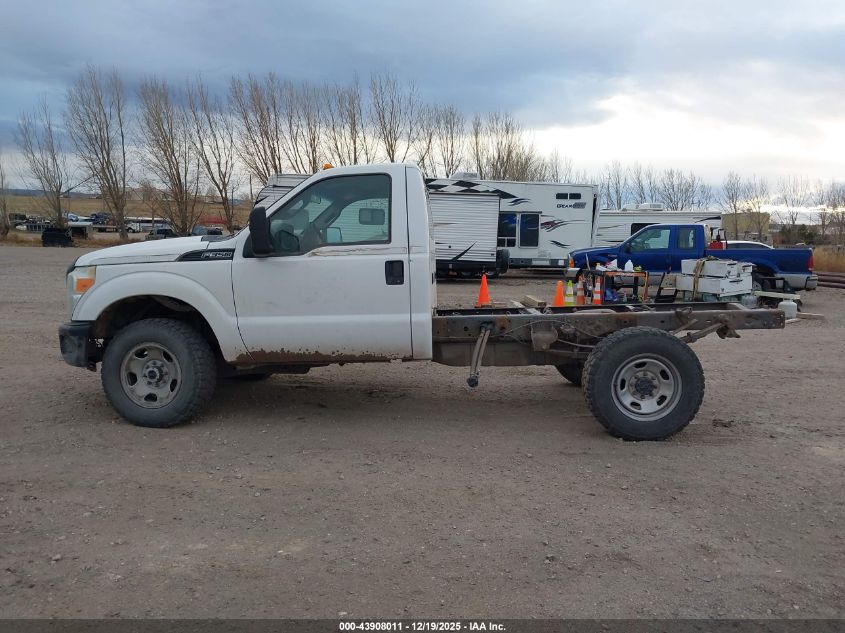 2012 Ford F-350 Chassis Xl VIN: 1FDBF3F65CEB22392 Lot: 43908011