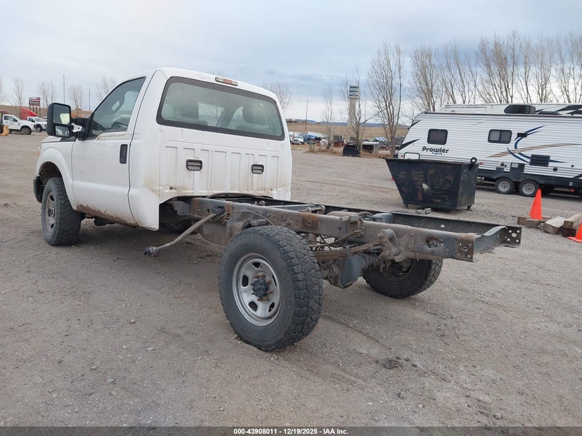 2012 Ford F-350 Chassis Xl