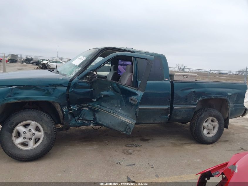 1996 Dodge Ram 1500 VIN: 3B7HF13Y9TG141738 Lot: 43908029