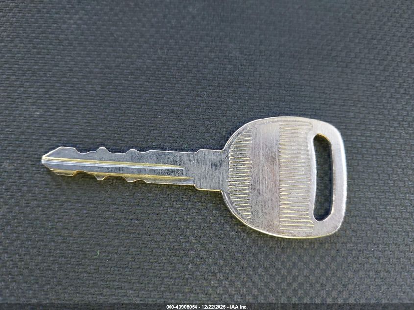 2007 Chevrolet Silverado 1500 Classic Work Truck VIN: 1GCEC14X27Z177634 Lot: 43908054