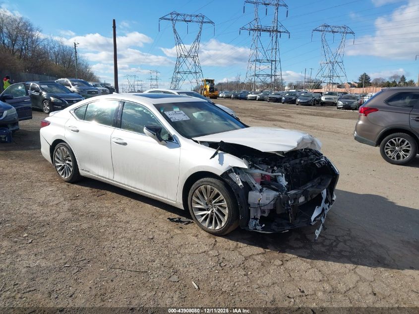 LEXUS ES 300H LUXURY