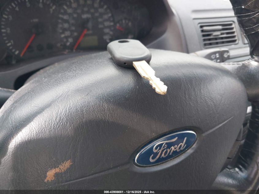 2007 Ford Focus S/Se/Ses VIN: 1FAHP34N87W315924 Lot: 43908081