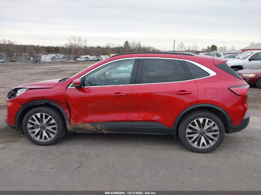 2020 Ford Escape Titanium VIN: 1FMCU9J9XLUB17791 Lot: 43908204