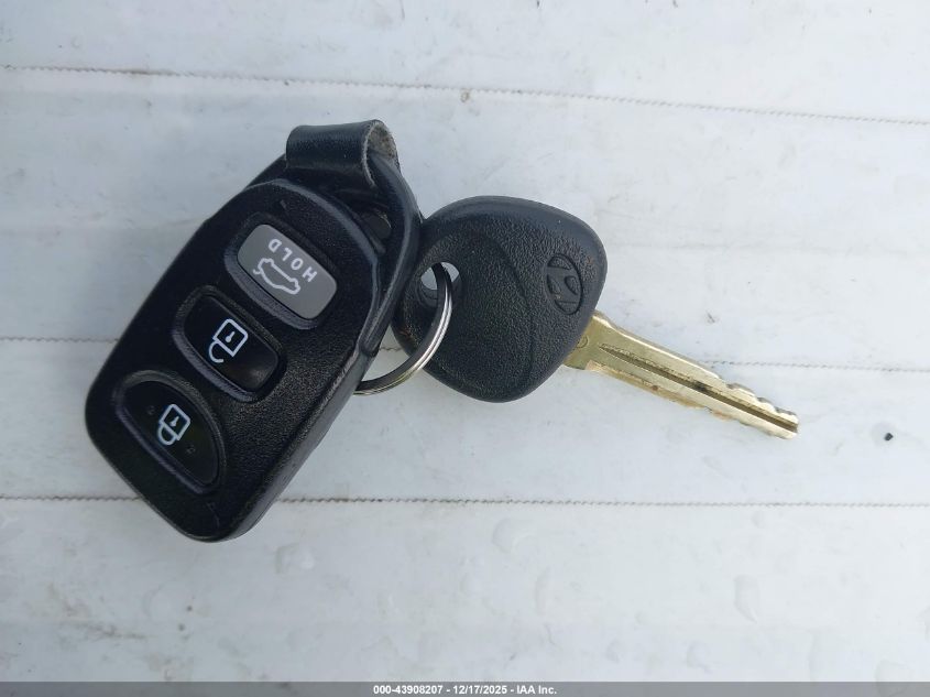 2013 Hyundai Elantra Limited VIN: KMHDH4AE1DU871639 Lot: 43908207