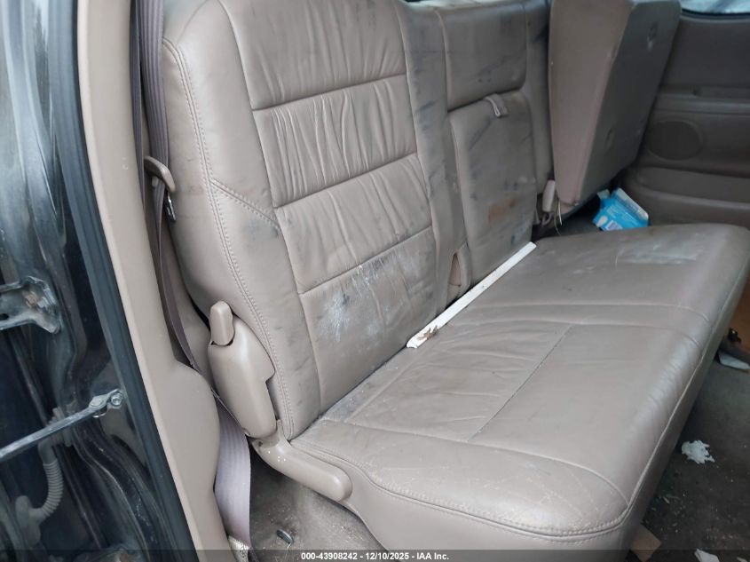 2002 Toyota Tundra Ltd V8 VIN: 5TBBT48152S239136 Lot: 43908242