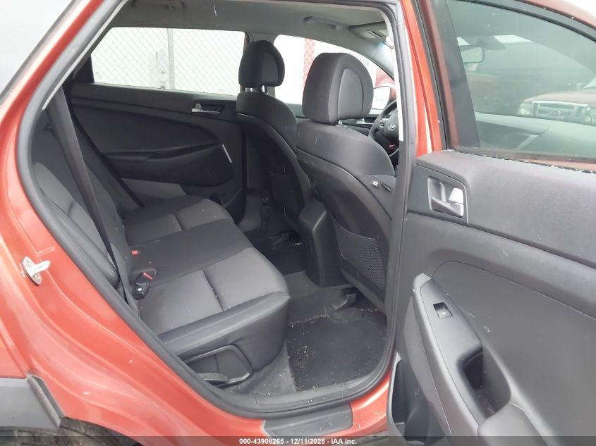 2017 Hyundai Tucson Se VIN: KM8J33A45HU300910 Lot: 43908265