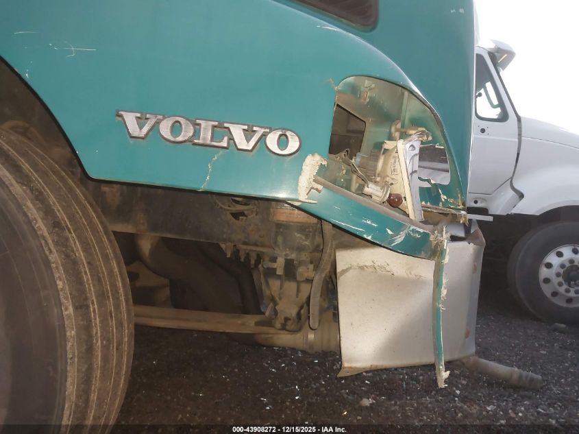 2001 Volvo Vn Vnm VIN: 4V4M19UF71N323715 Lot: 43908272