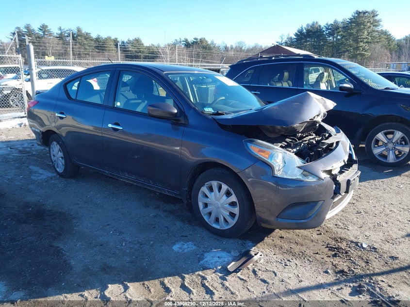 2015 Nissan Versa 1.6 Sv