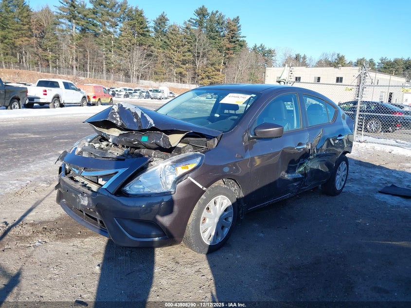 2015 Nissan Versa 1.6 Sv