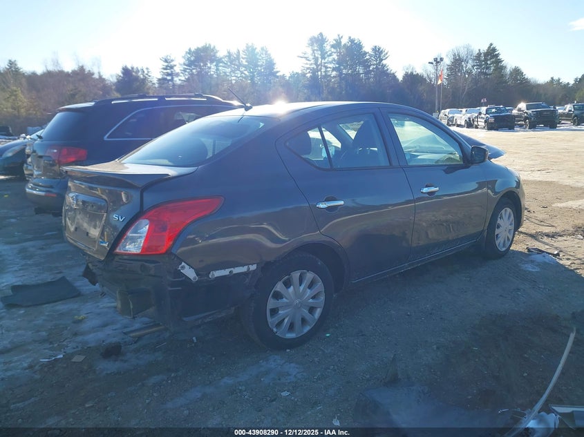 2015 Nissan Versa 1.6 Sv