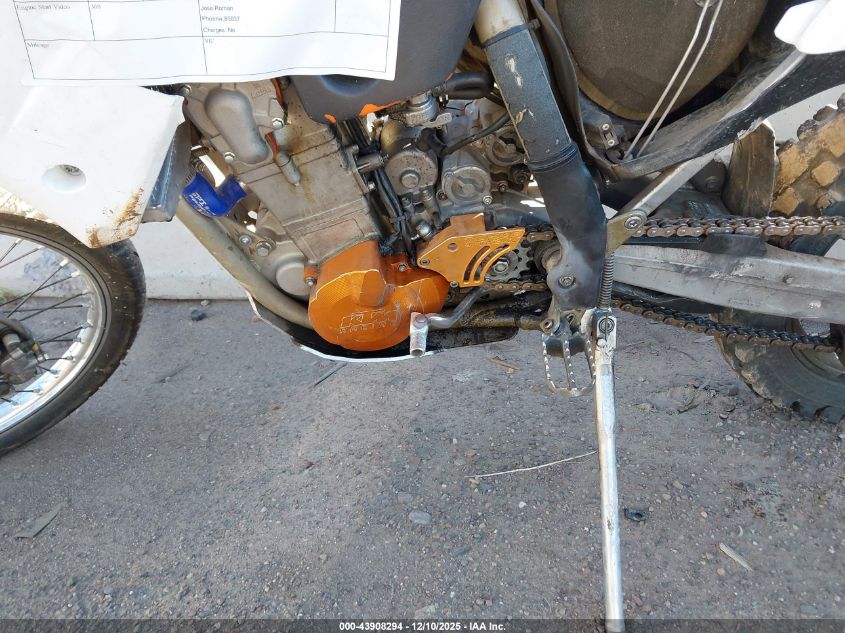 2005 Ktm 520 Sx VIN: VBKMXM4085M438472 Lot: 43908294