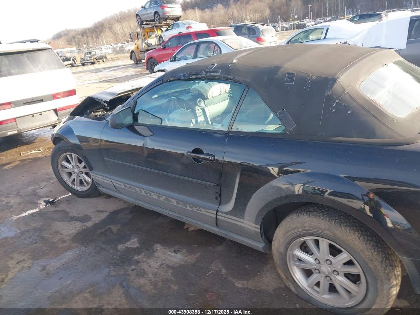 2008 Ford Mustang V6 Deluxe/V6 Premium VIN: 1ZVHT84N185155361 Lot: 43908358