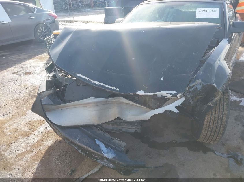 2008 Ford Mustang V6 Deluxe/V6 Premium VIN: 1ZVHT84N185155361 Lot: 43908358