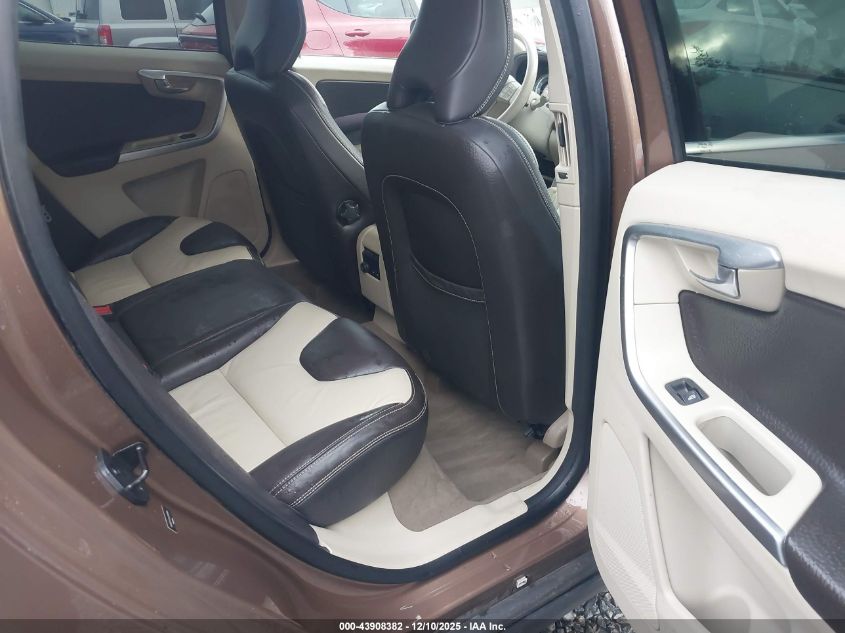 2010 Volvo Xc60 T6/T6 R-Design VIN: YV4992DZ2A2023669 Lot: 43908382