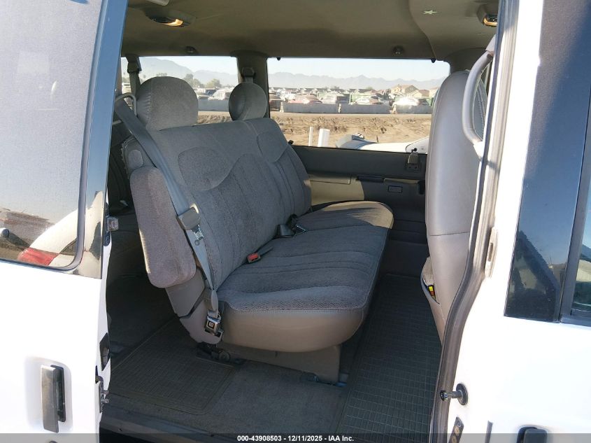 1998 Chevrolet Astro VIN: 1GNDM19WXWB148891 Lot: 43908503