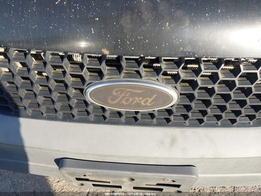 2005 Ford Escape Xls VIN: 1FMCU02Z85KB32654 Lot: 43908520