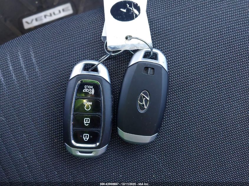 2024 Hyundai Venue Limited VIN: KMHRC8A32RU329967 Lot: 43908667