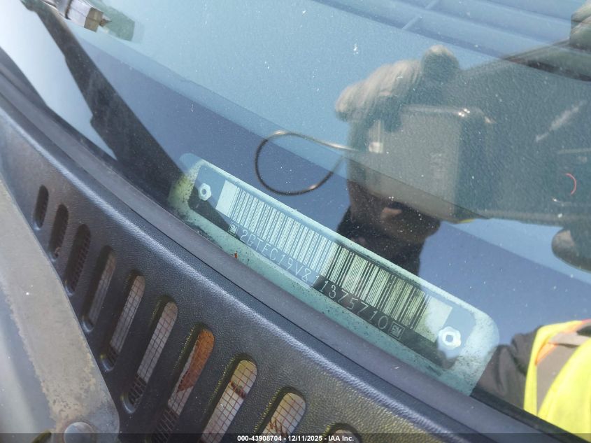 2001 GMC Sierra 1500 Sle VIN: 2GTEC19V811375710 Lot: 43908704