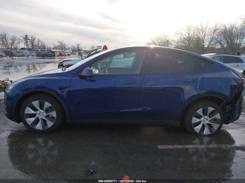 2020 Tesla Model Y Long Range Dual Motor All-Wheel Drive VIN: 5YJYGDEEXLF025231 Lot: 43908771