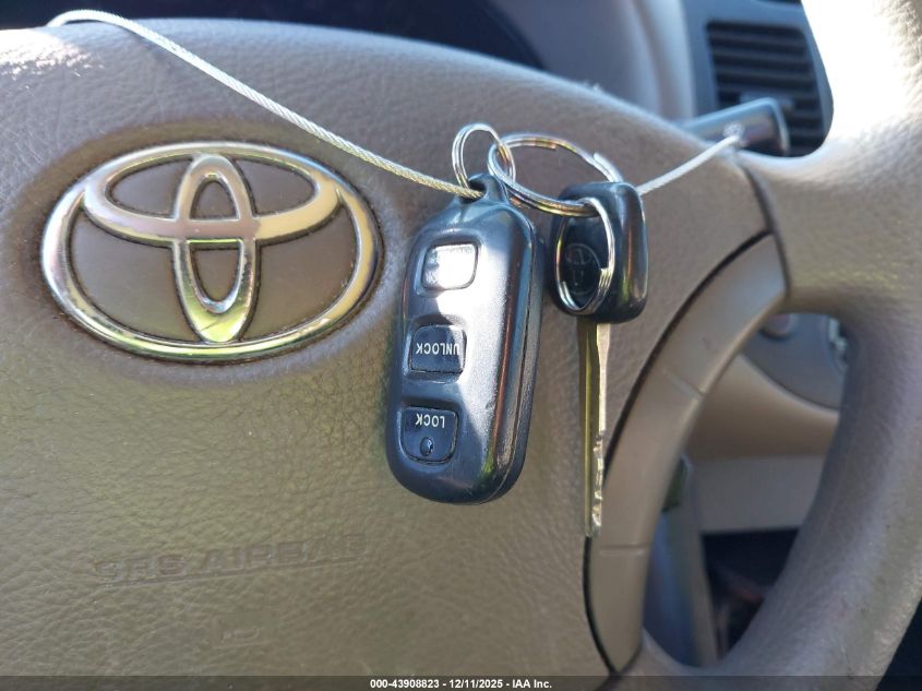 2005 Toyota Camry Le VIN: 4T1BE32K35U007000 Lot: 43908823