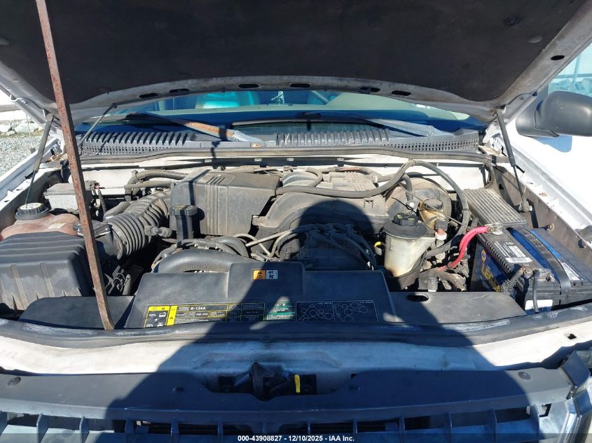 2002 Ford Explorer Xlt VIN: 1FMZU63E42UC10064 Lot: 43908827