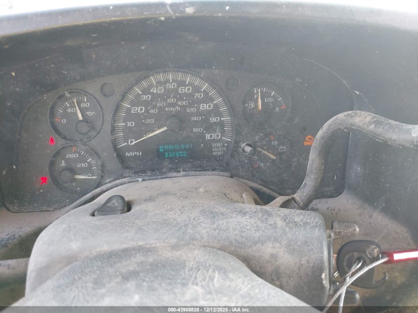 2006 Chevrolet Express Work Van VIN: 1GCFG15X261151524 Lot: 43908828