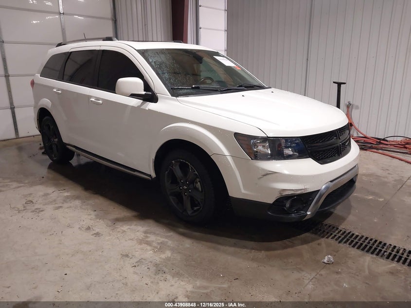 2020 Dodge Journey Crossroad
