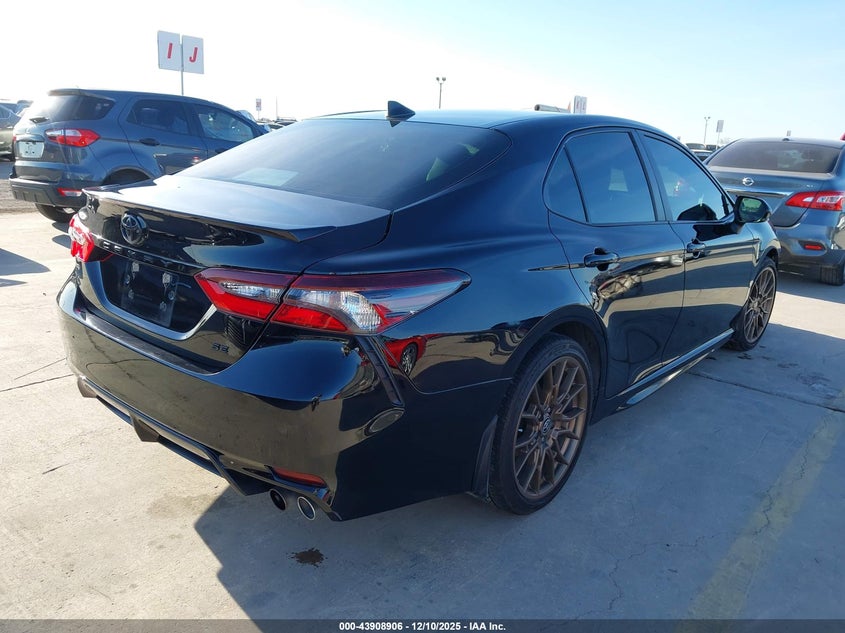 2023 Toyota Camry Se Nightshade Edition