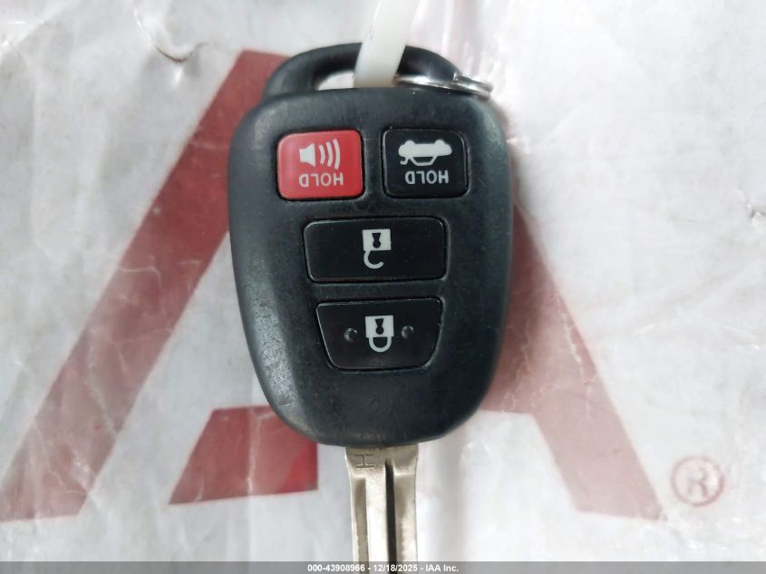 2017 Toyota Camry Le VIN: 4T1BF1FK9HU303686 Lot: 43908966