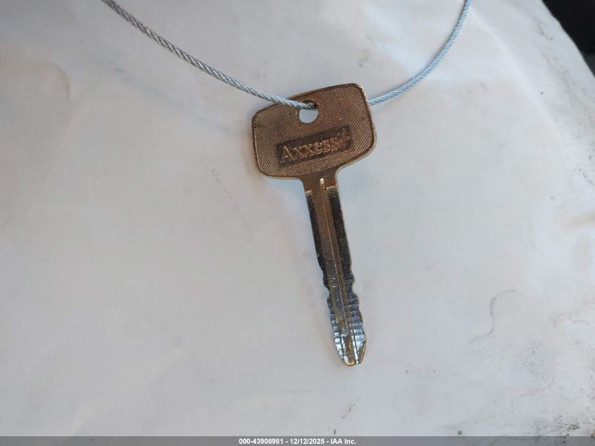 1995 Toyota Camry Le VIN: 4T1GK12E9SU096645 Lot: 43908981