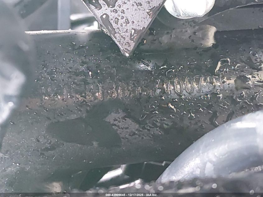 2025 Suzuki Gsx800 F VIN: JS1EM13B5S7100791 Lot: 43909045