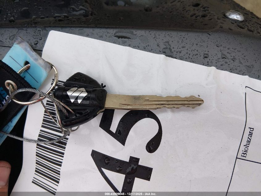 2025 Suzuki Gsx800 F VIN: JS1EM13B5S7100791 Lot: 43909045