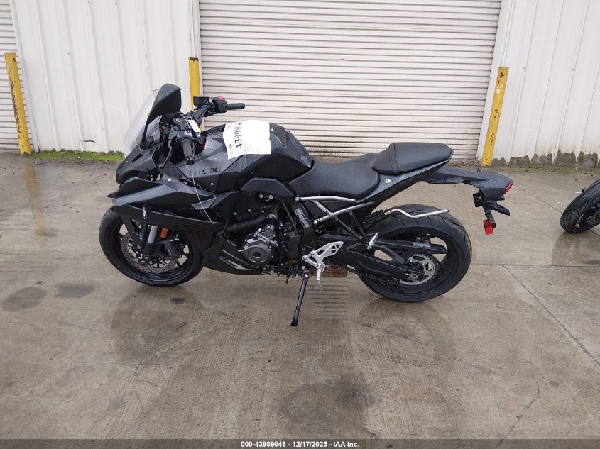 2025 Suzuki Gsx800 F VIN: JS1EM13B5S7100791 Lot: 43909045