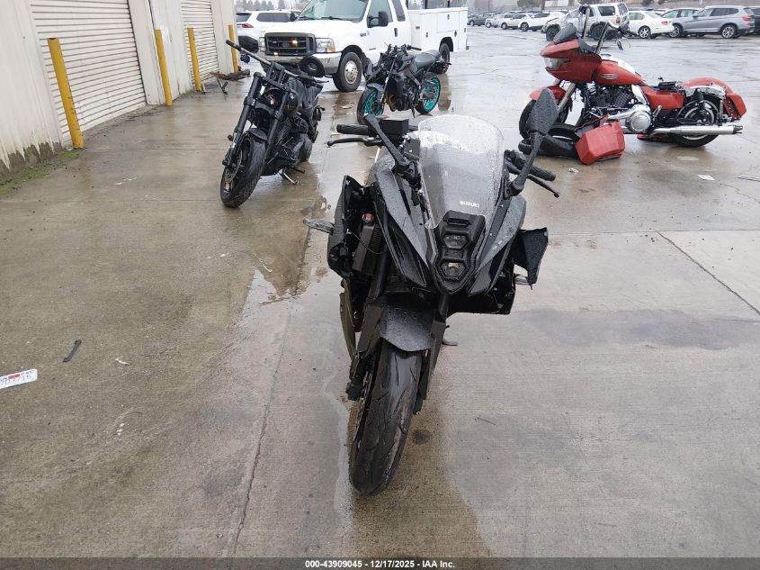 2025 Suzuki Gsx800 F VIN: JS1EM13B5S7100791 Lot: 43909045