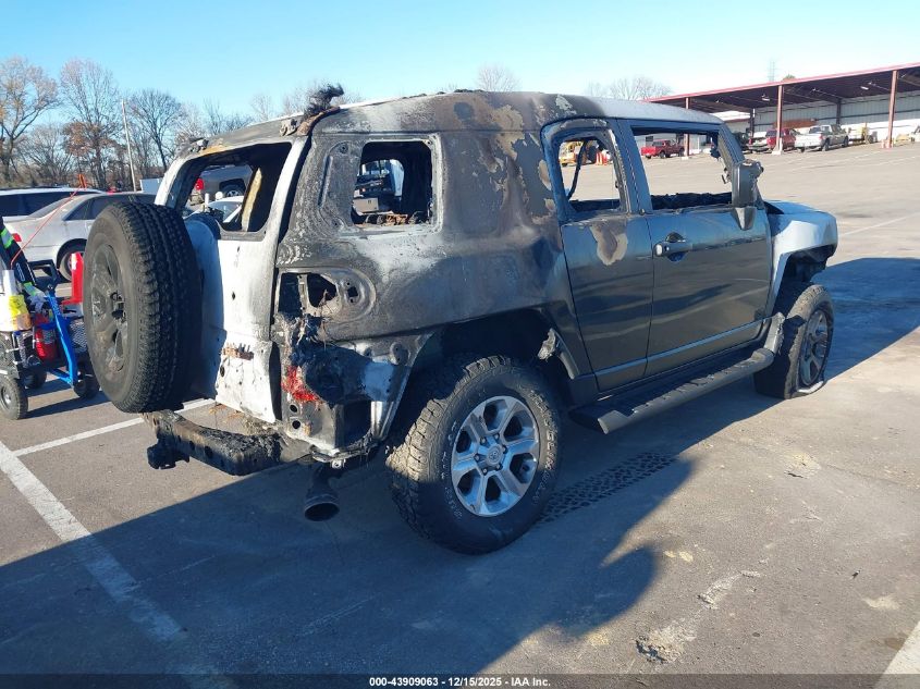 JTEBU11F370031528 2007 TOYOTA FJ CRUISER photo no. 4