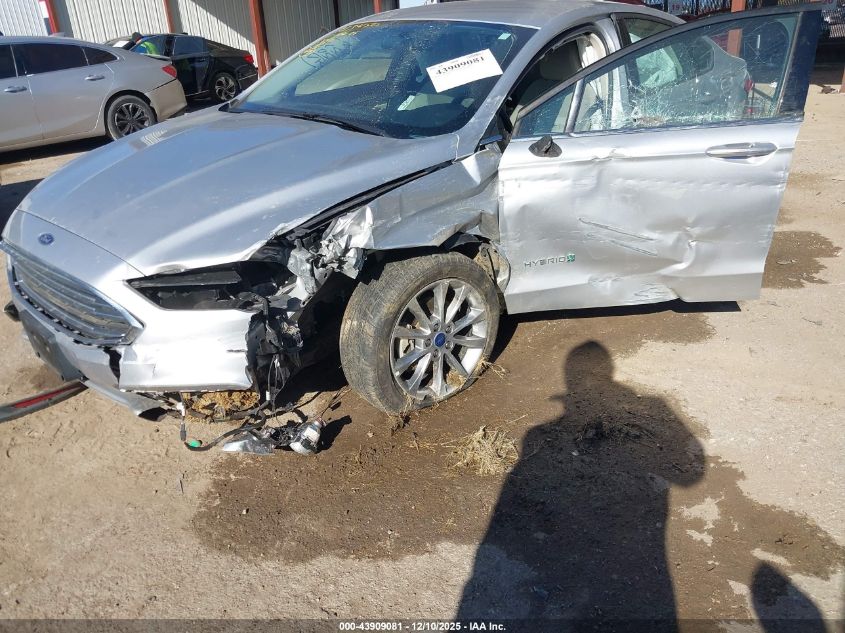 2017 Ford Fusion Hybrid S VIN: 3FA6P0UU4HR360649 Lot: 43909081