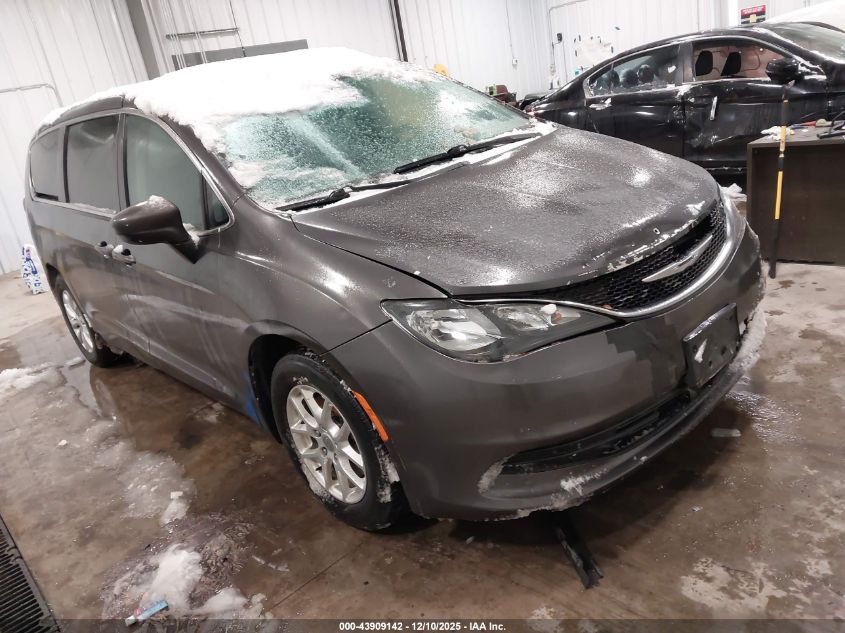 CHRYSLER PACIFICA TOURING