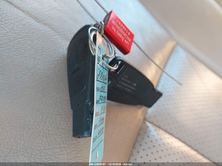 2000 Mercedes-Benz E 320 VIN: WDBJF65J2YB123160 Lot: 43909157