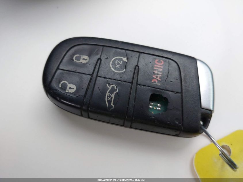 2012 Chrysler 300 Limited VIN: 2C3CCACG3CH308075 Lot: 43909179