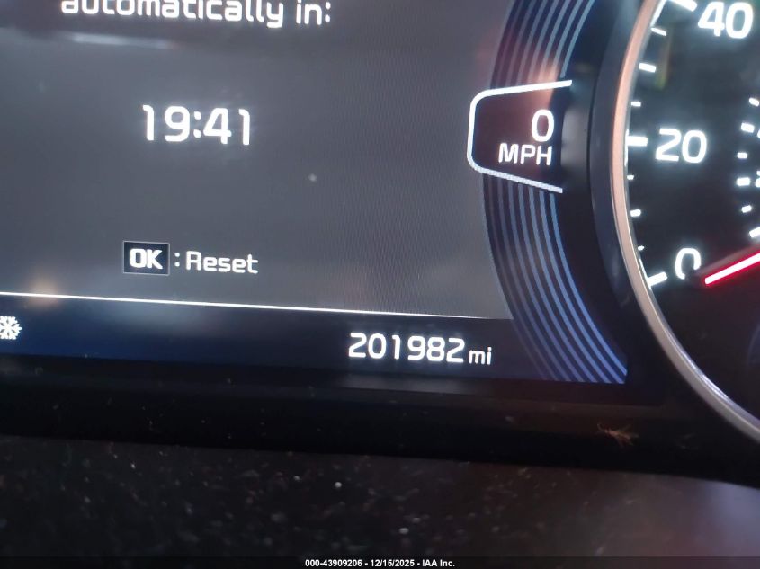 2021 Kia Seltos Sx Turbo VIN: KNDETCA20M7081352 Lot: 43909206