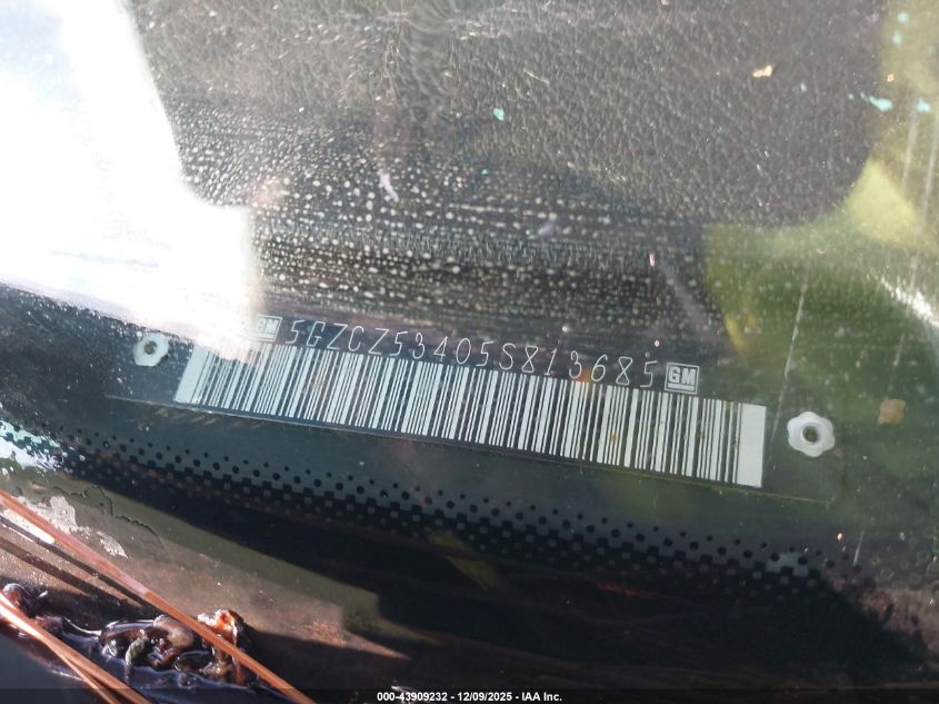 2005 Saturn Vue V6 VIN: 5GZCZ53405S813685 Lot: 43905778