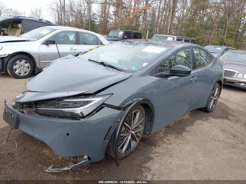 2023 Toyota Prius Xle