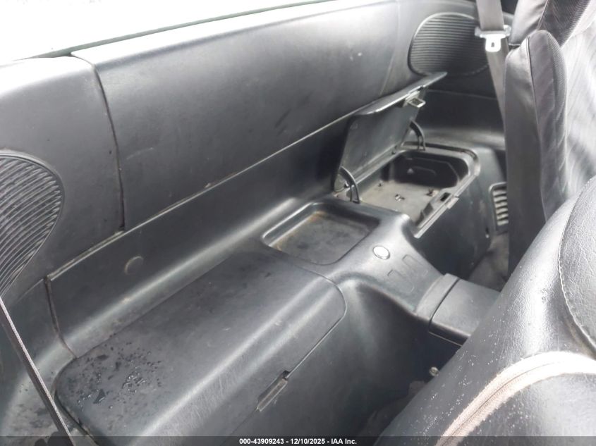 1993 Honda Civic Del Sol S VIN: JHMEG1244PS002421 Lot: 43909243