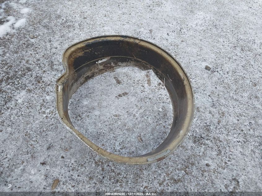 2011 Ford F-150 Xl VIN: 1FTMF1EM5BKD83118 Lot: 43909256