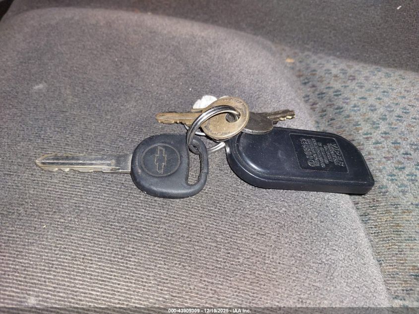 2006 Chevrolet Silverado 2500Hd Lt1 VIN: 1GCHK23246F128575 Lot: 43909309